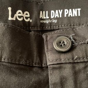 NWT LEE’s BLACK ALL DAY PANT Size 4 medium